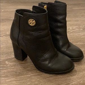 AUTHENTIC Tory Burch Junction Ankle Booties